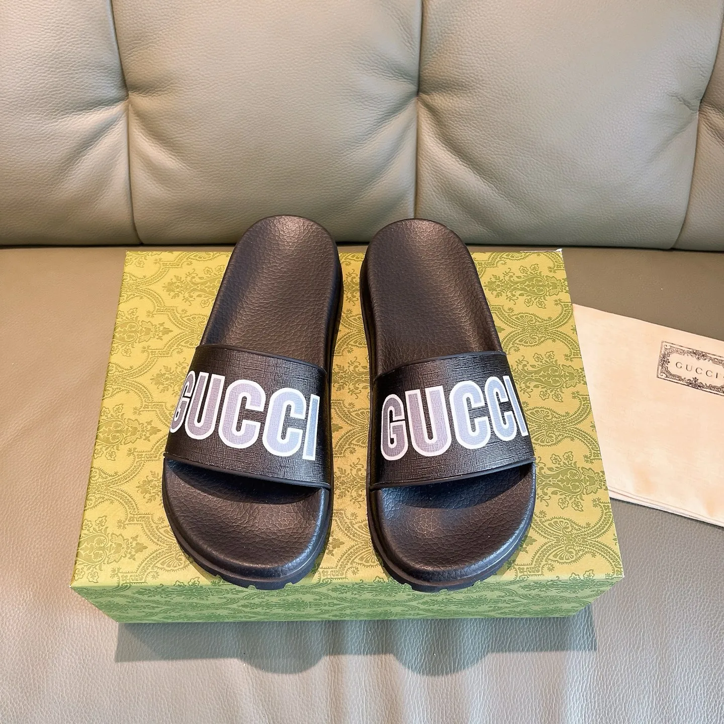 Men's Men's Shoes 130🐮🐮Gucci Gucci Slippers Gucci 2024 latest beach sandals slippers Original molding double G LOGO Original molding consistent Outsole: Men's Men's Shoes u double-layer outsole Size: 35-46